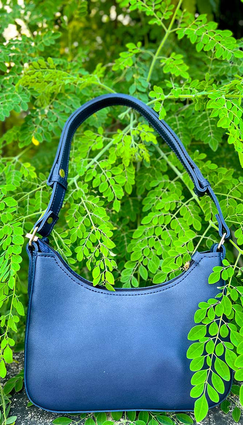 Luna Navy Blue